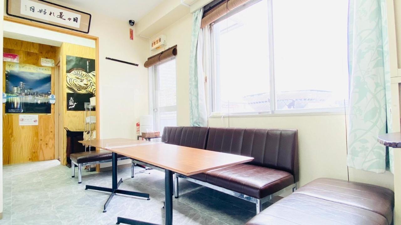Guest House B'S Fiveⅱ Osaka Bagian luar foto