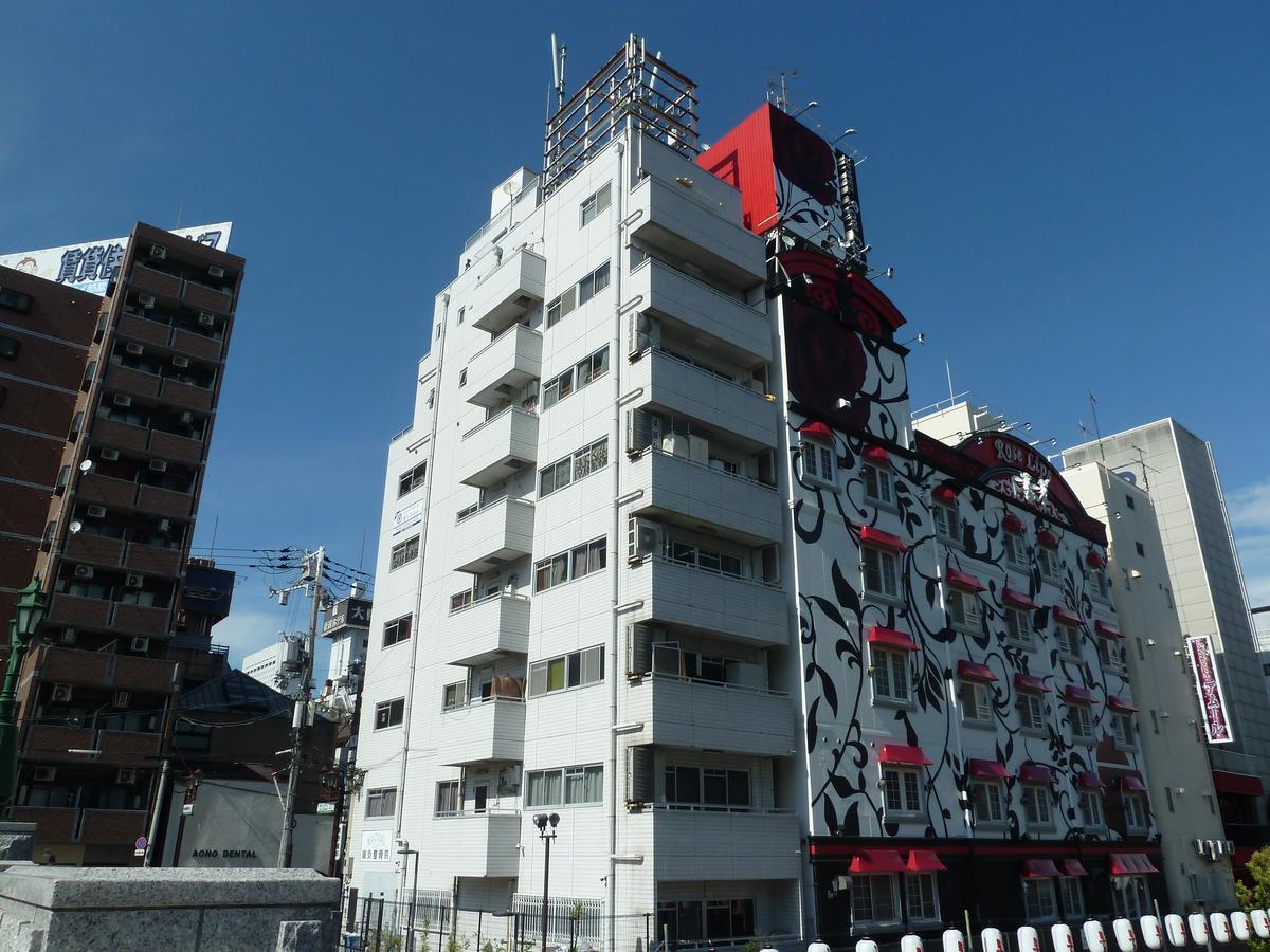 Guest House B'S Fiveⅱ Osaka Bagian luar foto