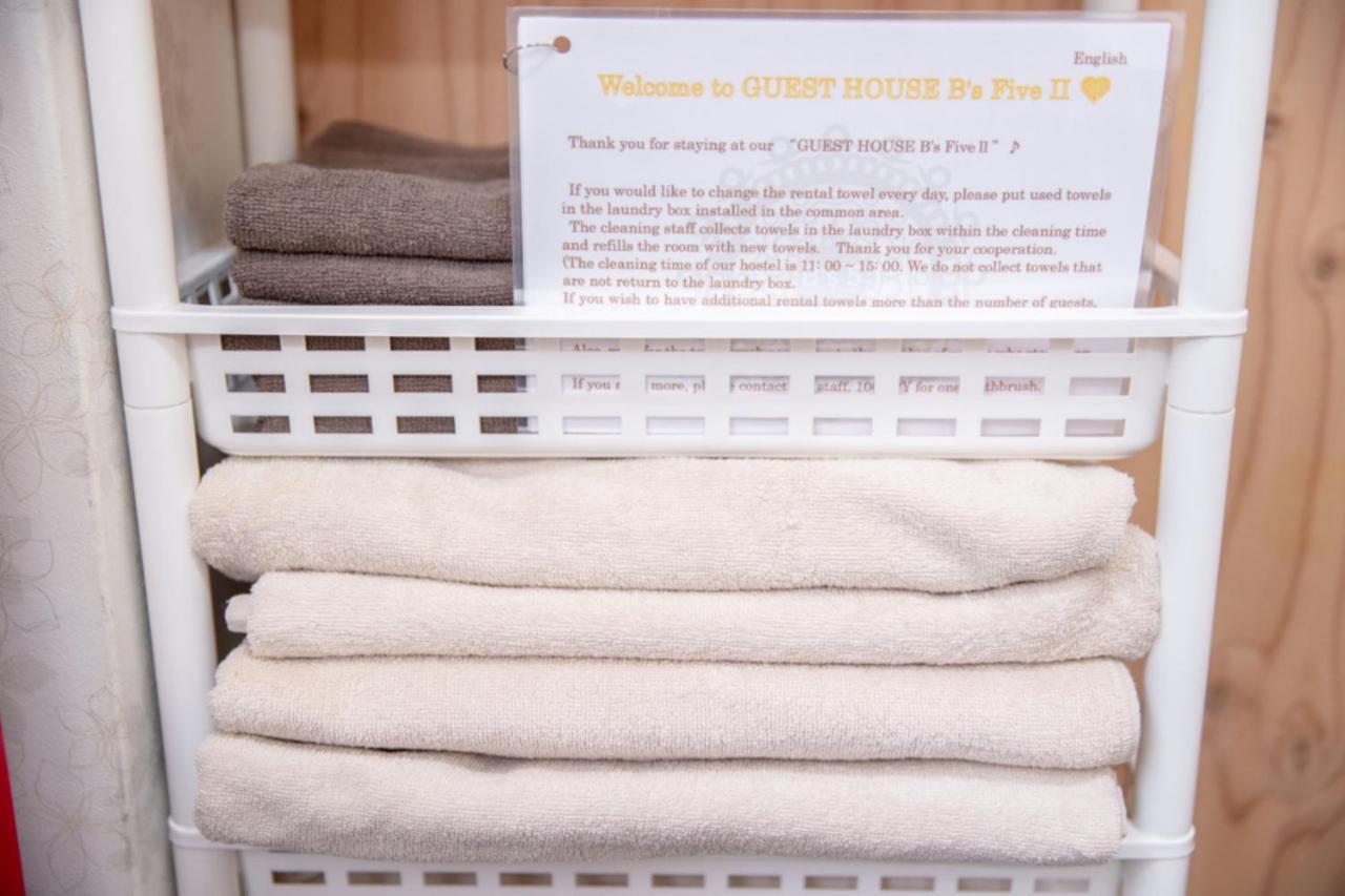 Guest House B'S Fiveⅱ Osaka Bagian luar foto
